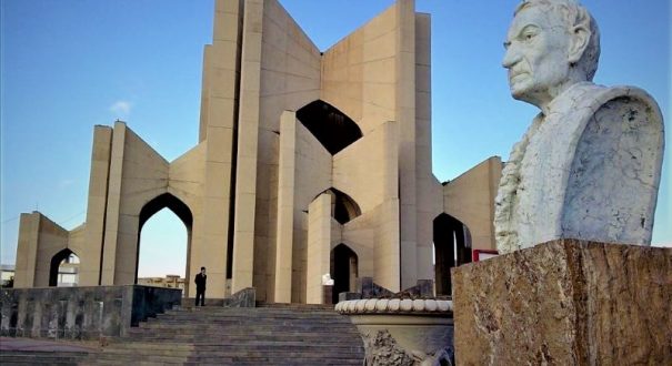مقبره الشعرا